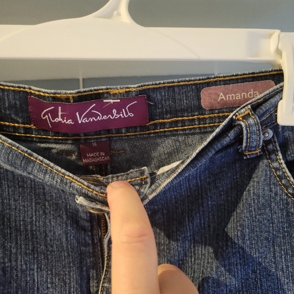 Gloria Vanderbilt amanda jeans - Picture 3 of 7